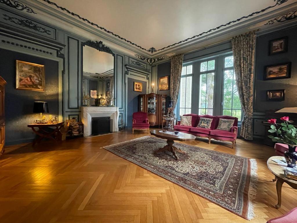 Bed and Breakfast Chateau Maleplane Saint-Léonard-de-Noblat Zewnętrze zdjęcie